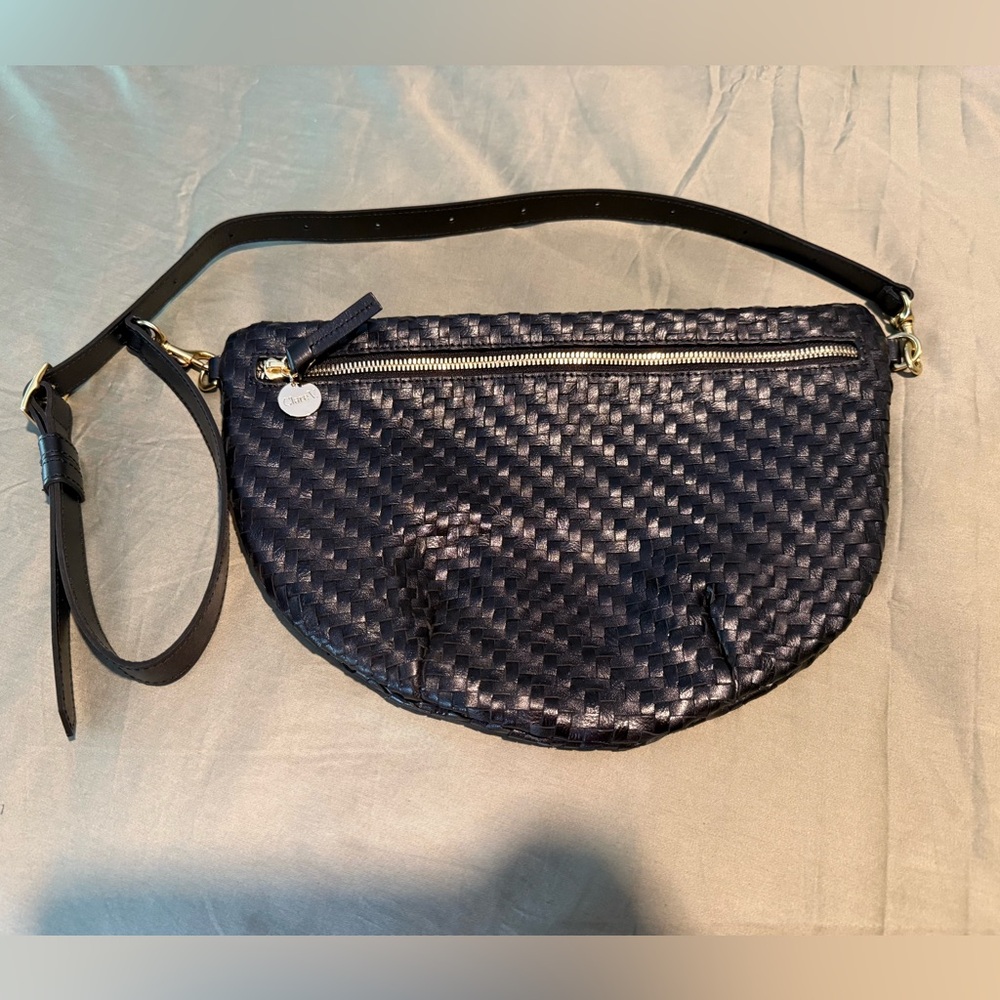 Clare V grande fanny – black woven zigzag